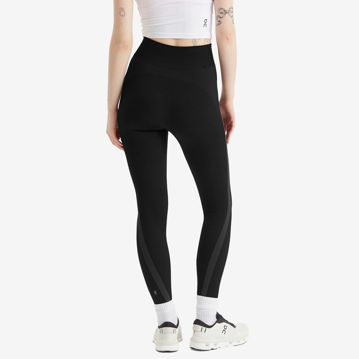 ON Women's Studio Knit Leggings in Black/Eclipse