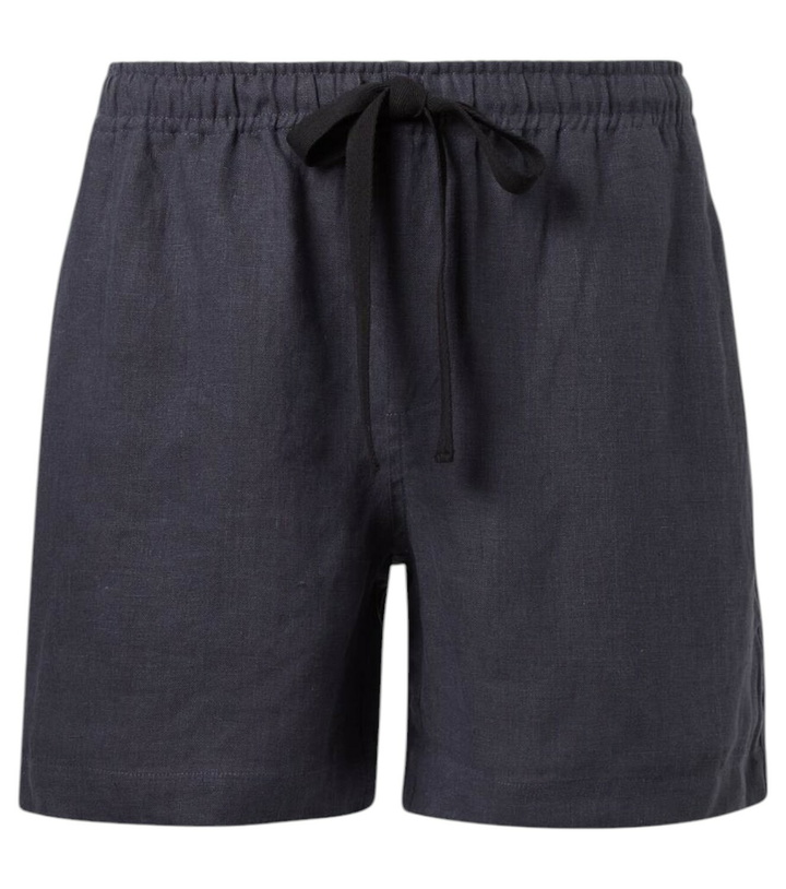 Photo: Commas Linen shorts