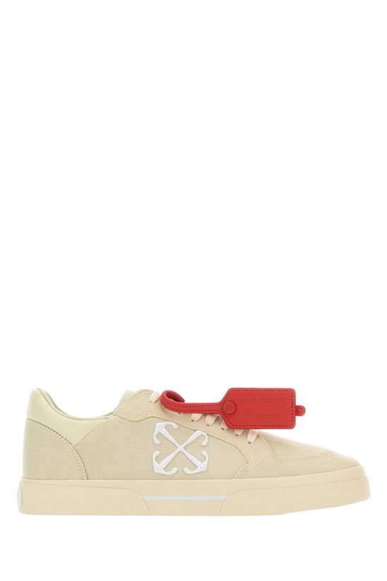 Photo: Off-White New Low Vulcanized Sneakers