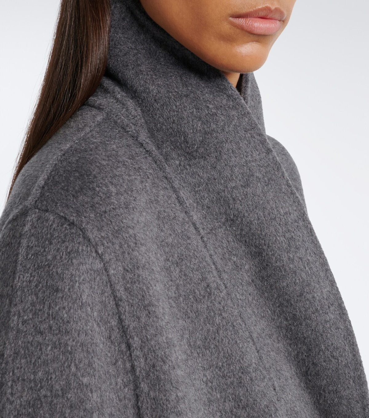 Lisa Yang Double-breasted wool and cashmere coat