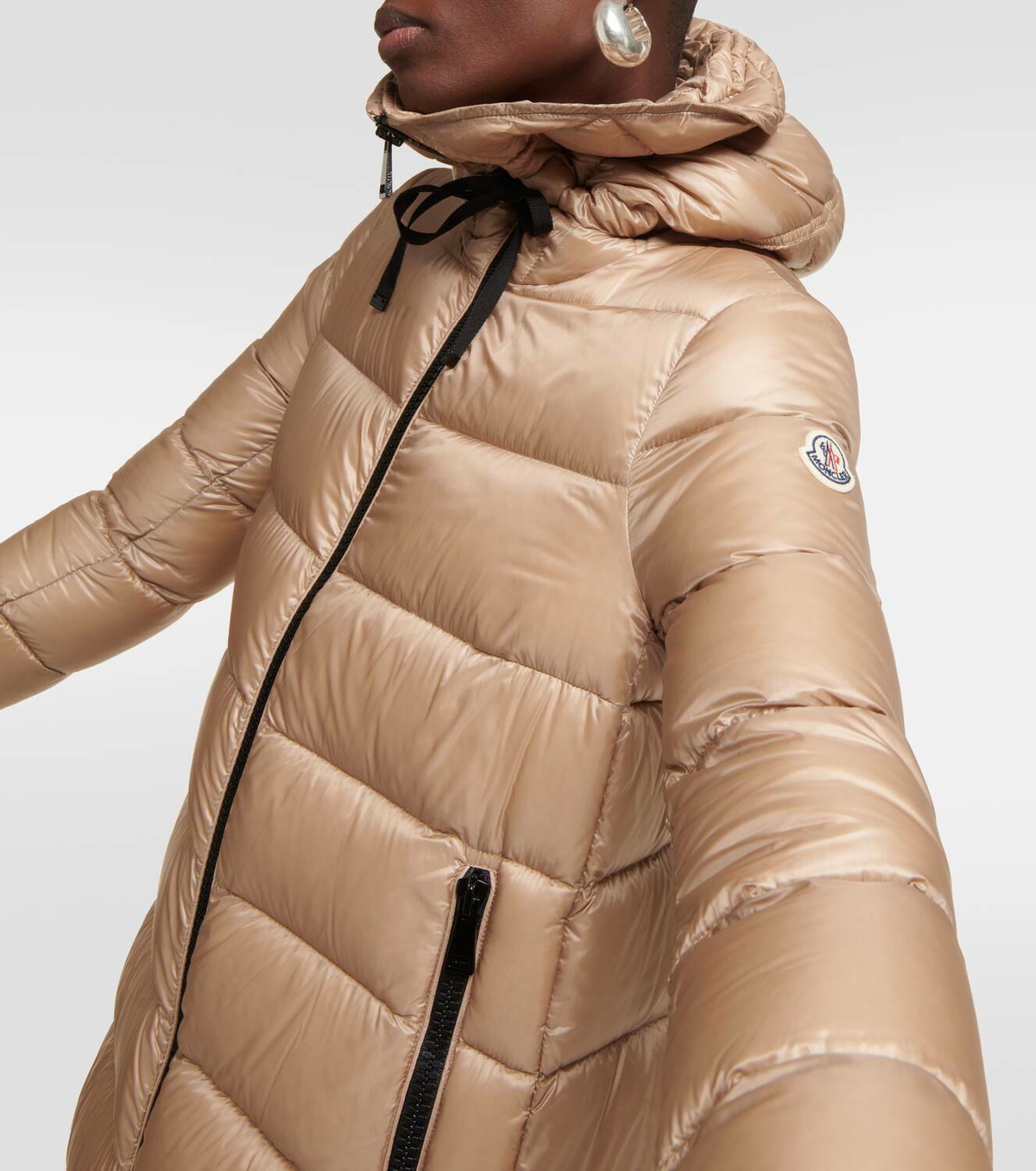 Moncler suyen hooded zip hot sale coat