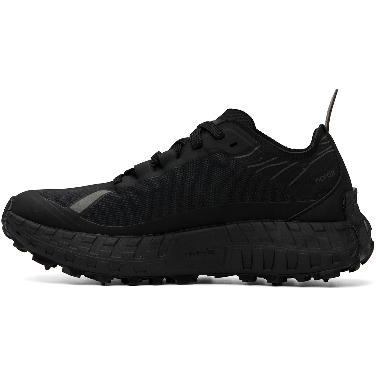 Norda Black 001A Sneakers
