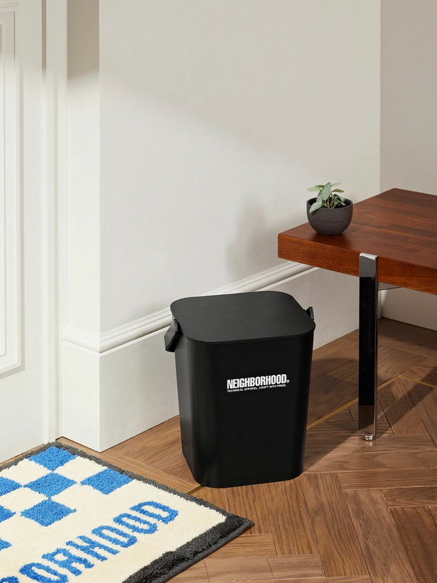 Photo: Neighborhood - Logo-Print Bucket
