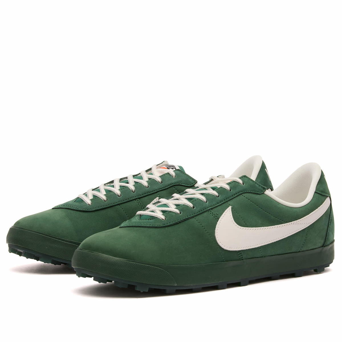 Nike Astrograbber Qs Sneaker in Fir/Black/Orange