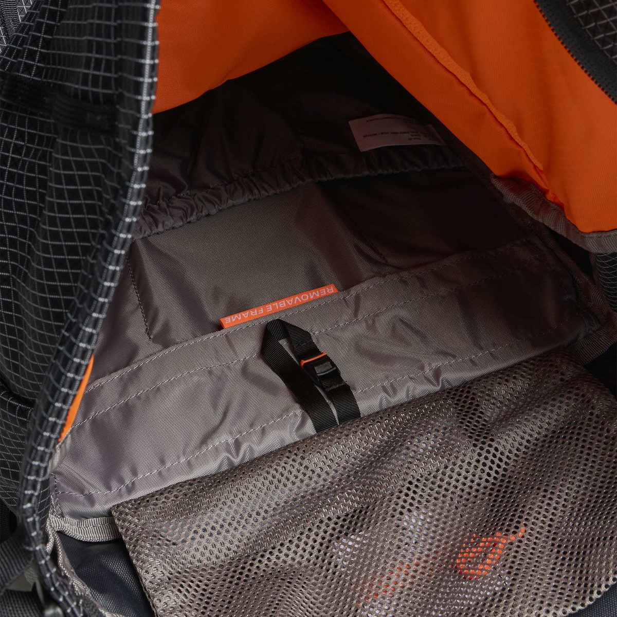 Mammut Men's Trion 28 Backpack in Black