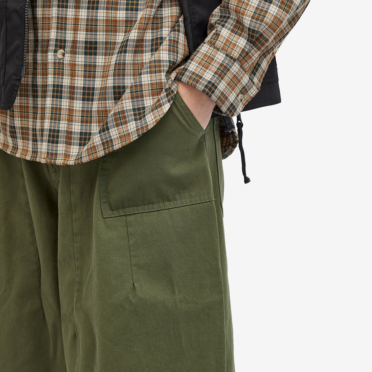 FrizmWORKS Men's Twill Balloon Pants in Olive