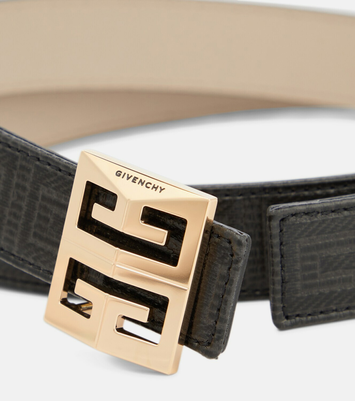 【関税&送料込】Givenchy Belt Givenchy Belt in Leather with Studs and Crystals | Saks