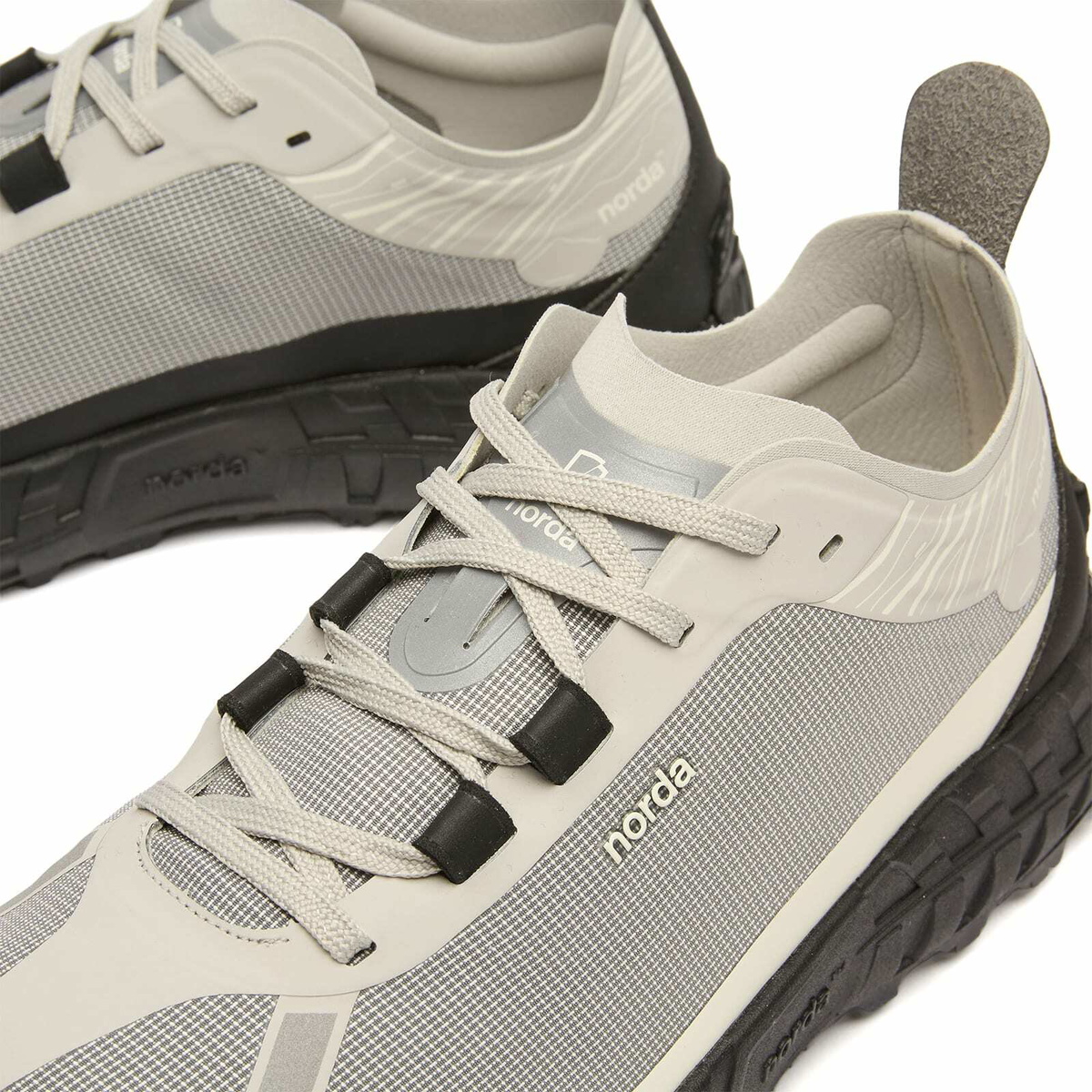 Norda Men's 001 Sneaker in Pewter