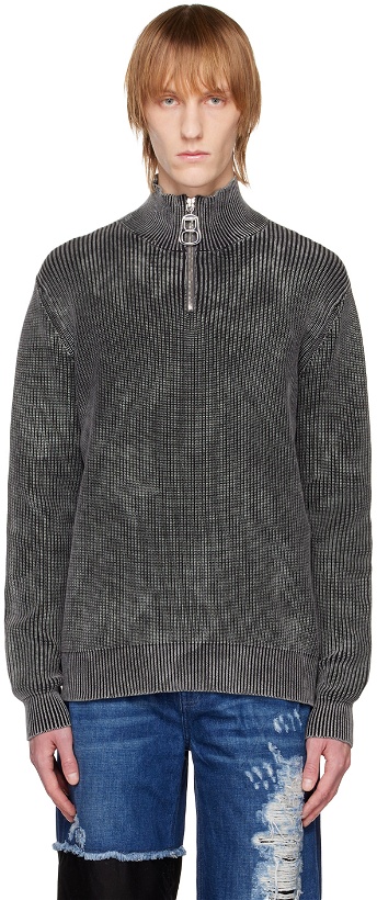 Photo: JW Anderson Gray Can Puller Sweater