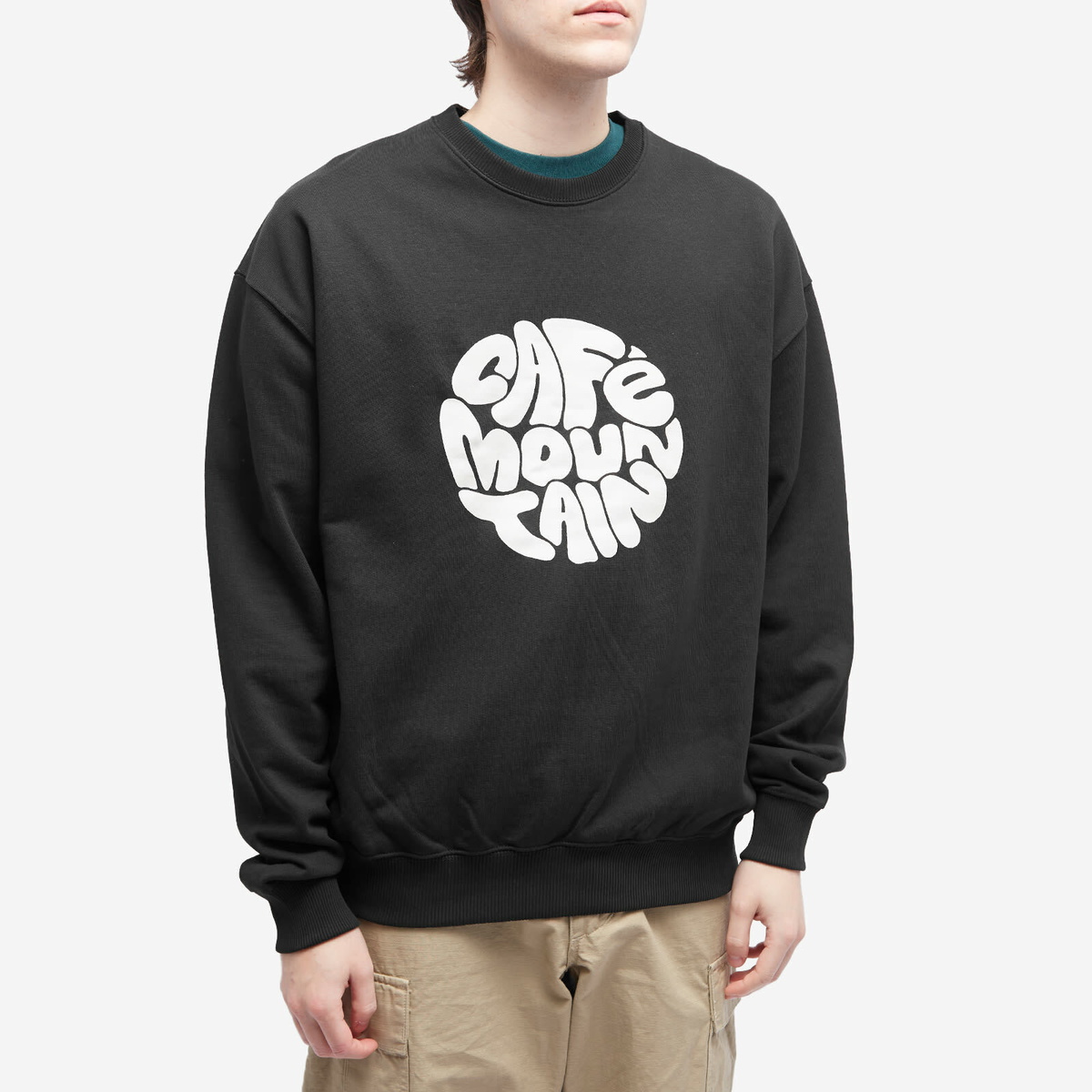 Café Mountain Men's Flow Logo Crew Sweater in Charcoal Black