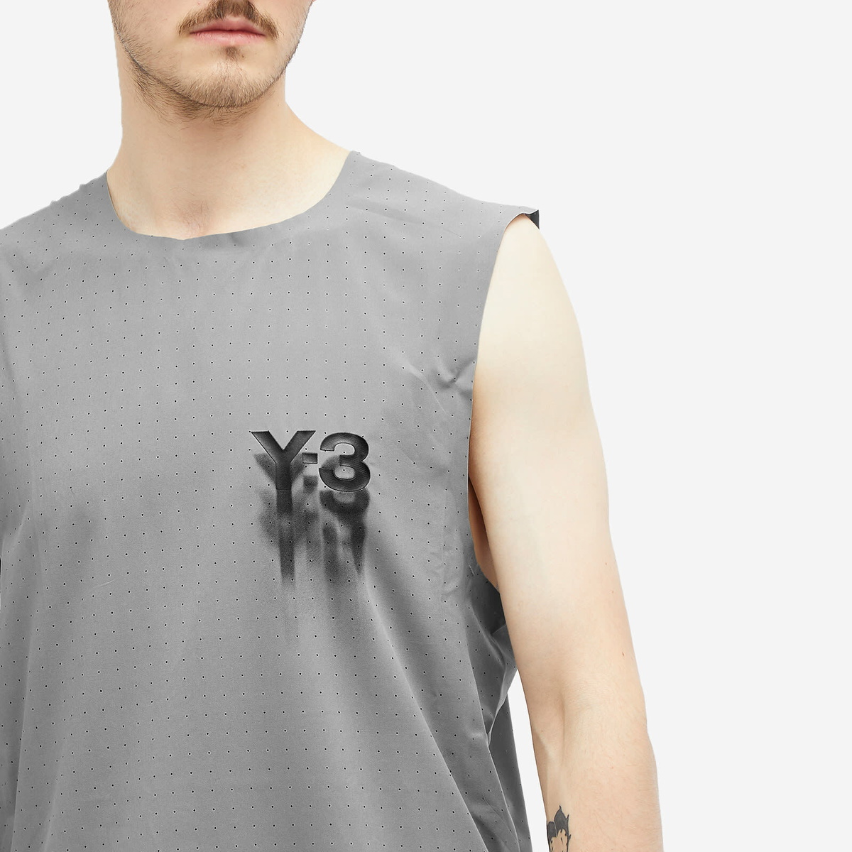 Y-3 Men's Run Tank Top in Ch Solid Grey Y-3