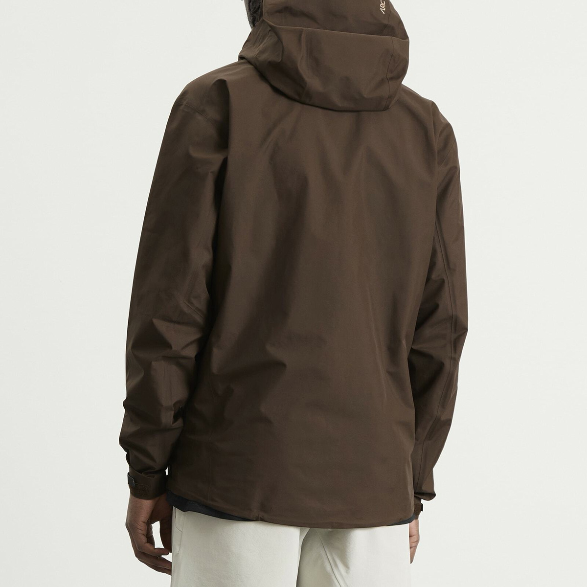 Arc'teryx Men's Arcteryx Beta SL Gore-Tex Jacket in Carob/Canvas