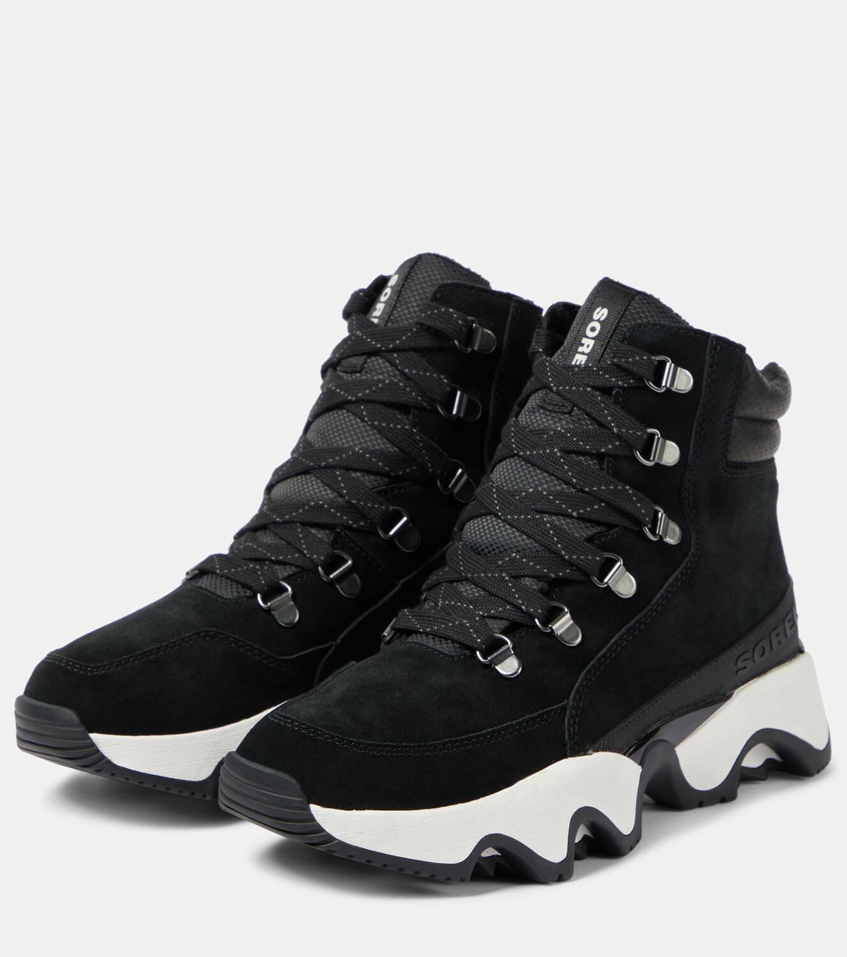 sorel kinetic sport ankle boots in white