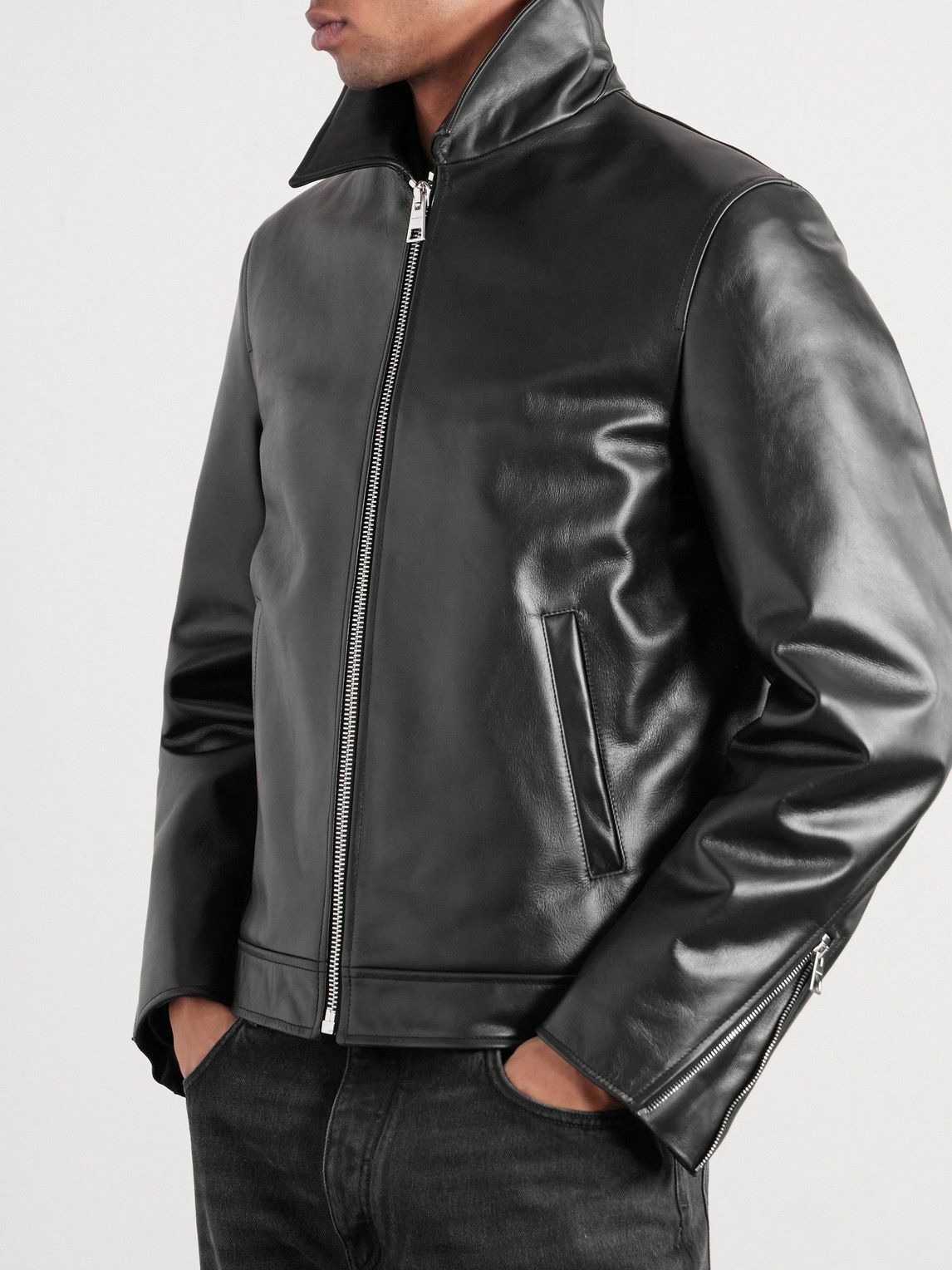 ジャケット・アウター Givenchy 2017 Leather Sleeveless Jacket Biker zipped blouson in leather in - black - BM01F5611X-001