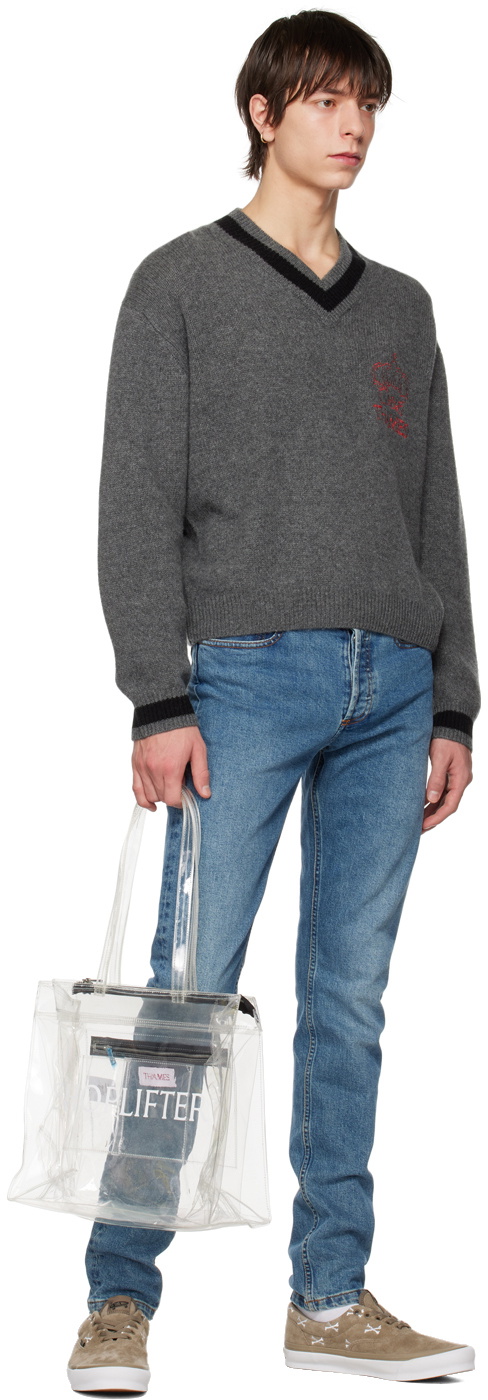 Thames MMXX. Gray P.G. Sweater