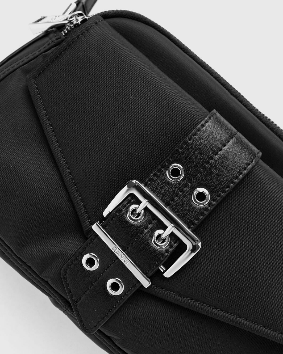 【関税込み】GANNI ブラック Bucky カメラバッグ GANNI(ガニー)｜Bucky Camera バッグ/ブラック の通販｜ELLESHOP