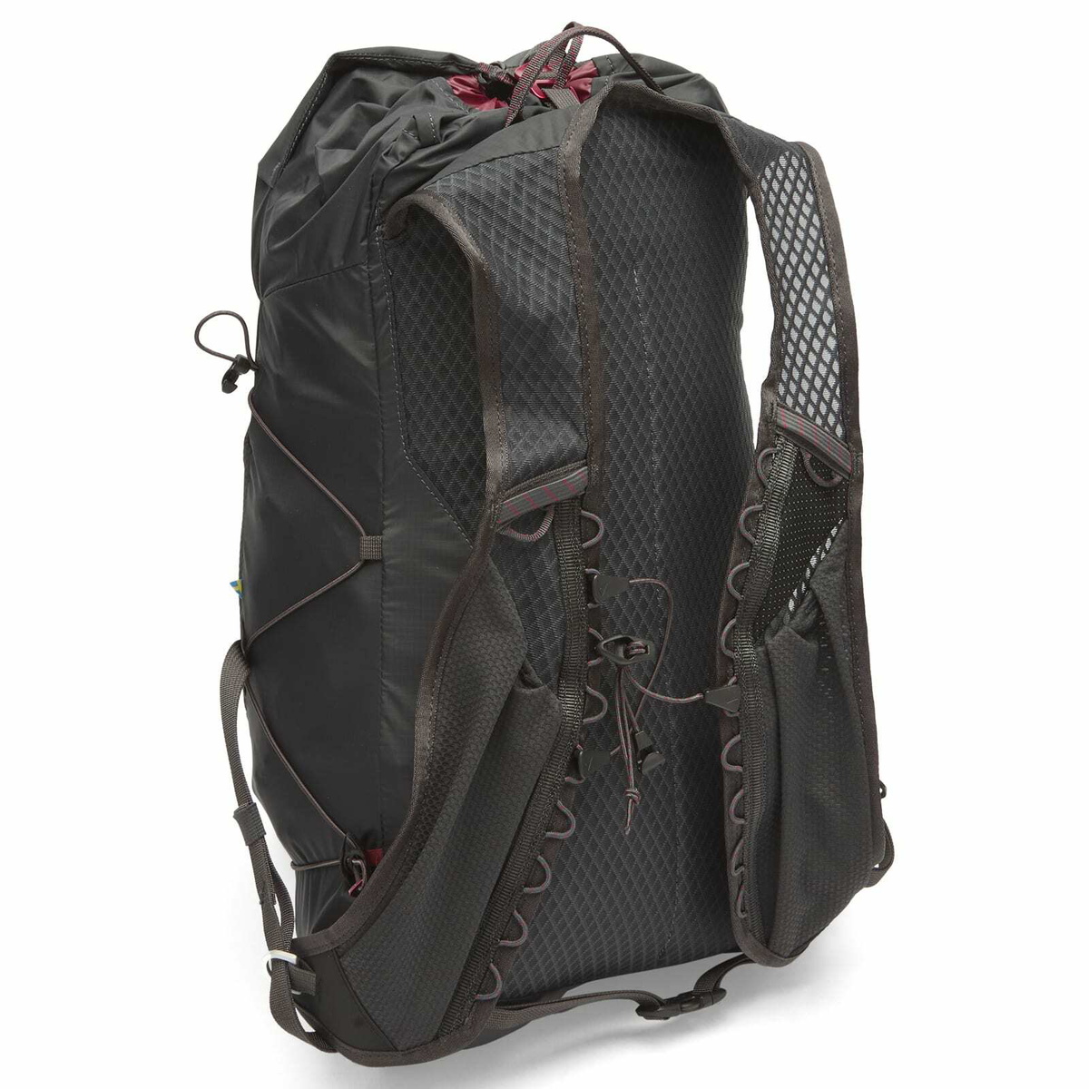Klättermusen Men's Skrymner Backpack 20L in Raven 