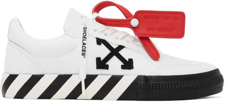 Photo: Off-White White Vulcanized Sneakers