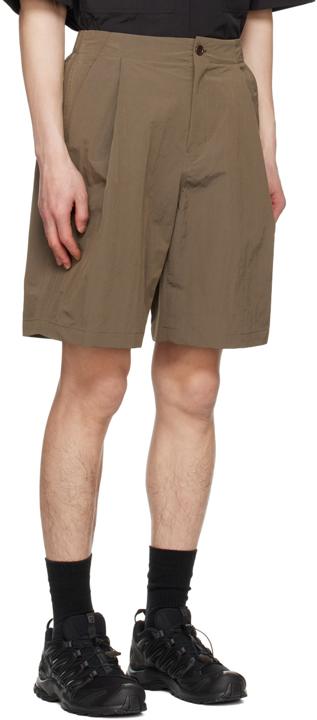 AMOMENTO Taupe Pleated Shorts AMOMENTO