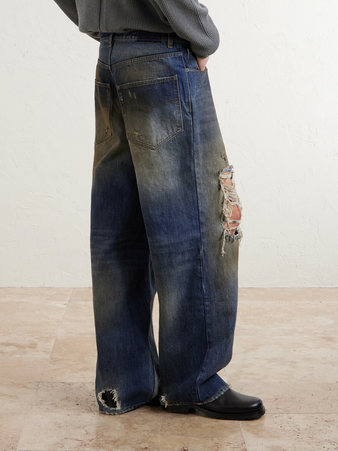 VETEMENTS - Trashed Wide-Leg Distressed Jeans - Blue Vetements