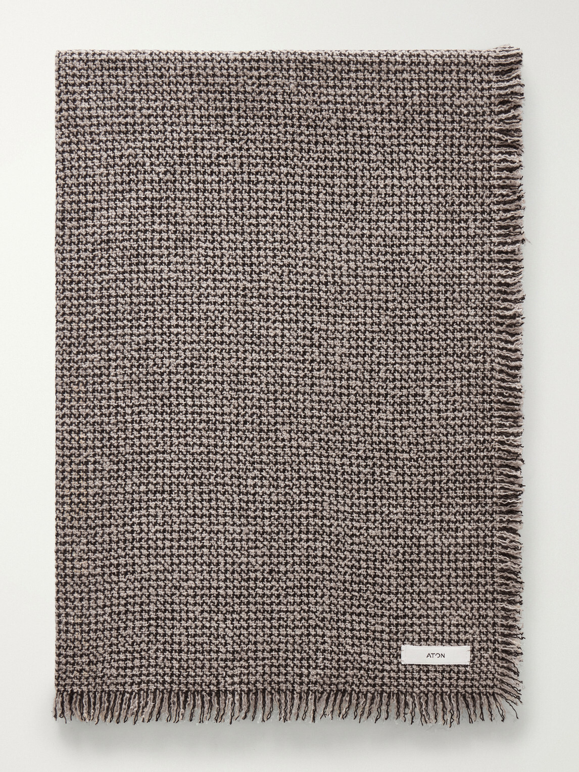 ATON - Logo-Appliquéd Fringed Cashmere-Bouclé Scarf - Brown