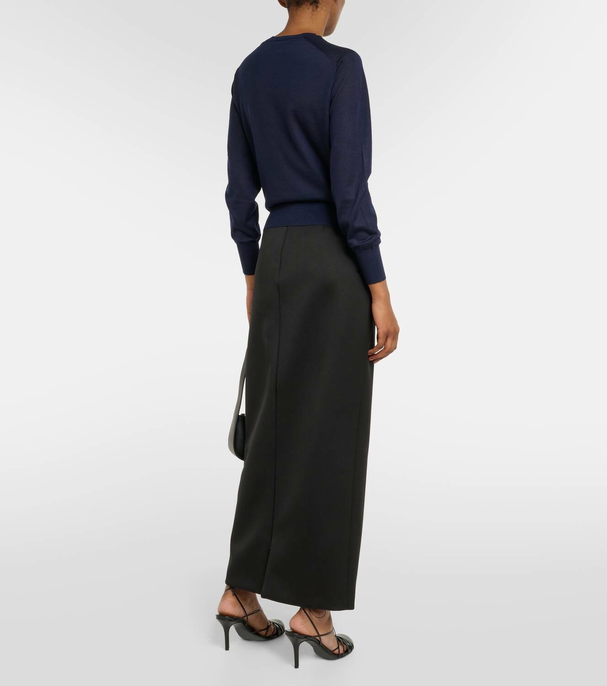 The Row Elmira cashmere sweater