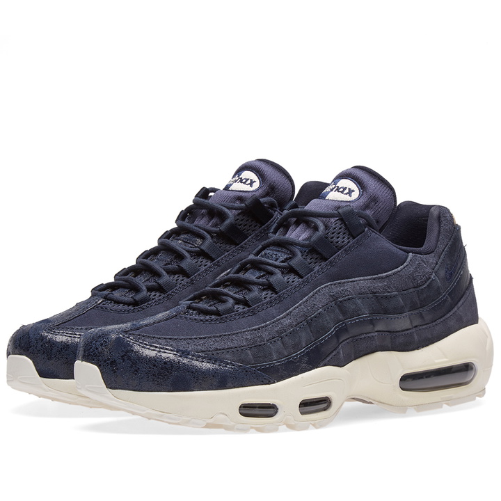 Photo: Nike Air Max 95 Premium W