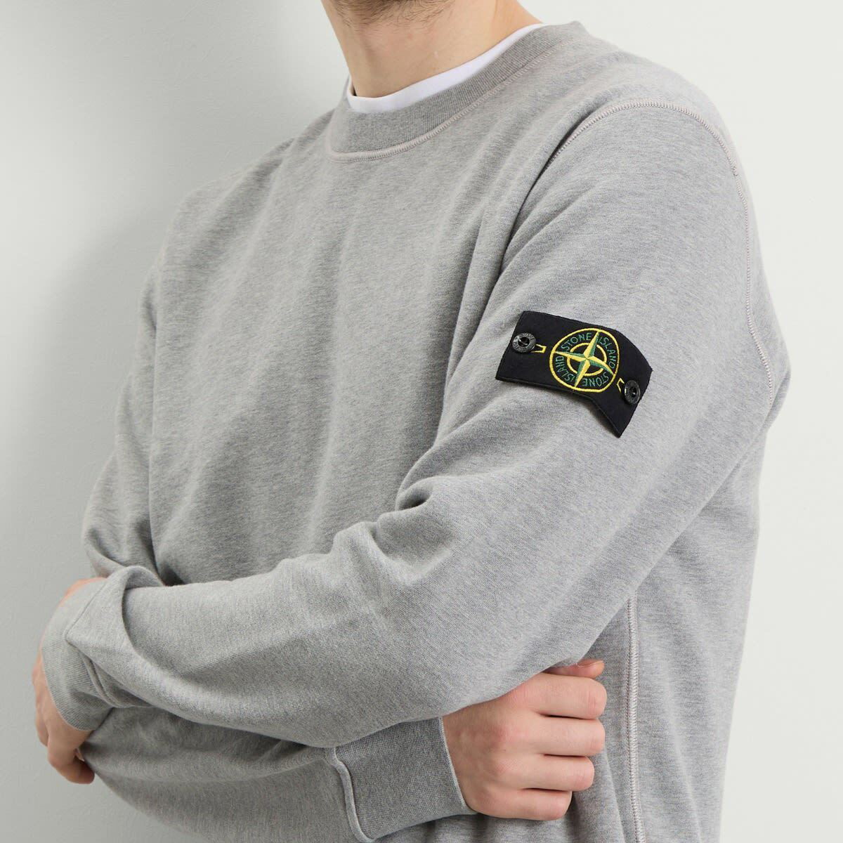 STONE  グレー トレーナー Stone Island Men's Garment Dyed Crew Neck Sweatshirt in Melange