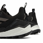 Adidas Men's Terrex Free Hiker 2 Low GTX Sneakers in Core Black/Grey Four/White