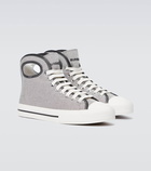 Burberry - Larkhall High Eye sneakers