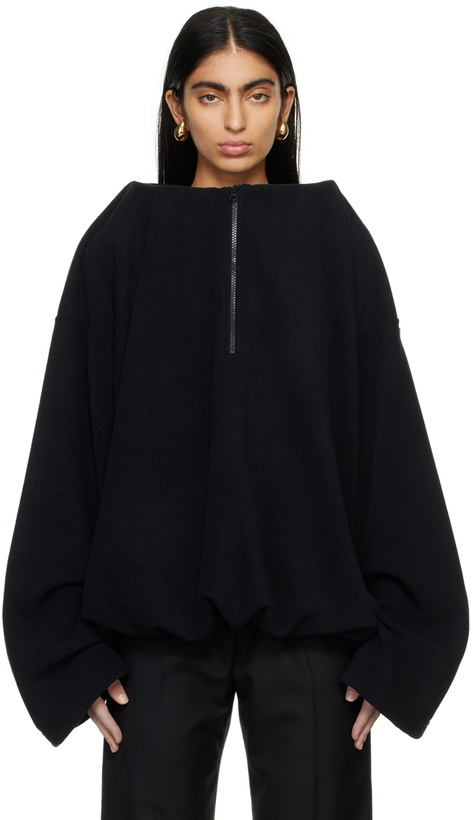 Photo: Marie Adam-Leenaerdt Black Structured Sweater