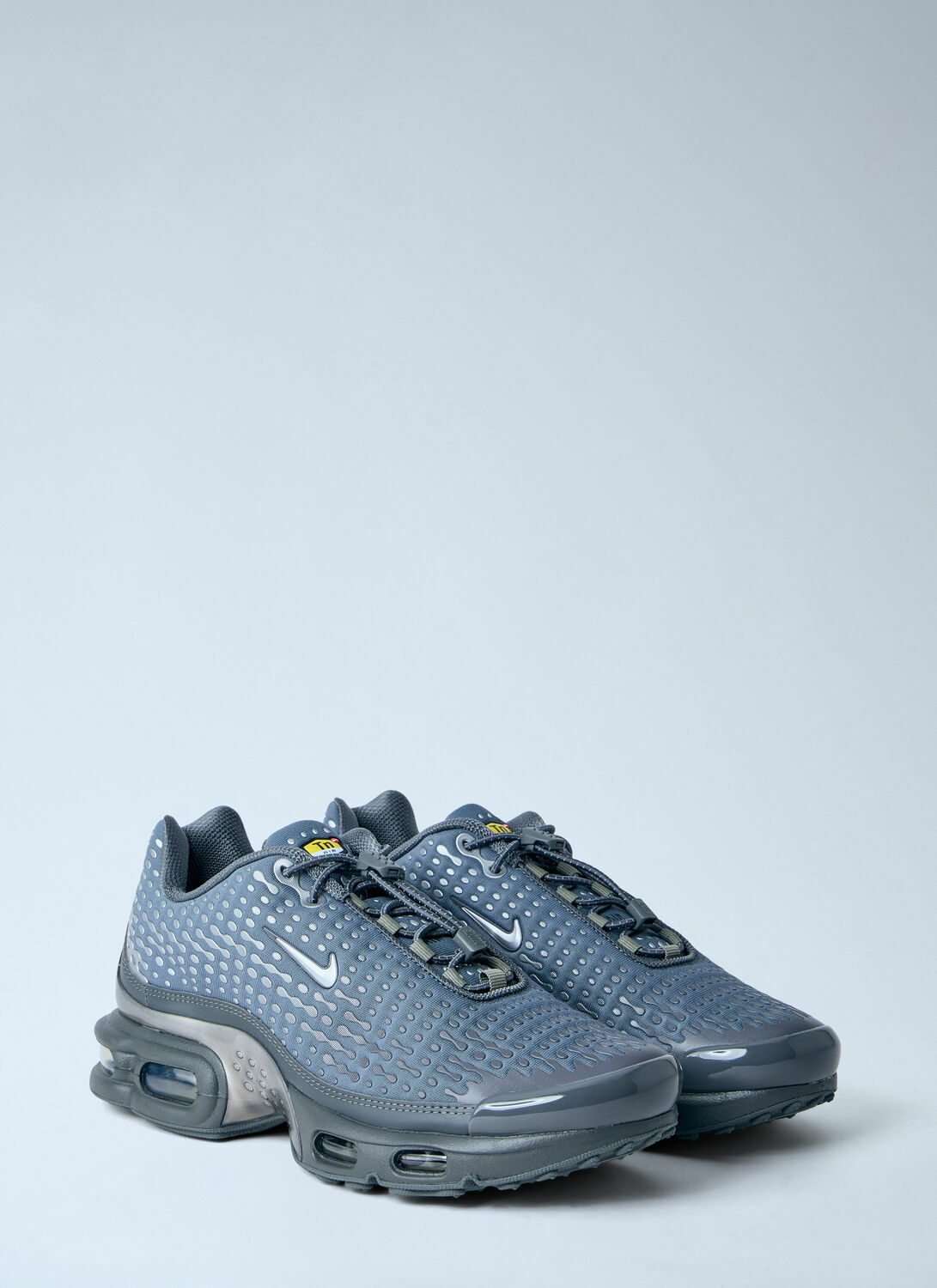Nike Air Max Plus 7 Sneakers