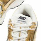 Nike Women's W Zoom Vomero 5 Sneakers in Photon Dust/Metallic Gold/Sail