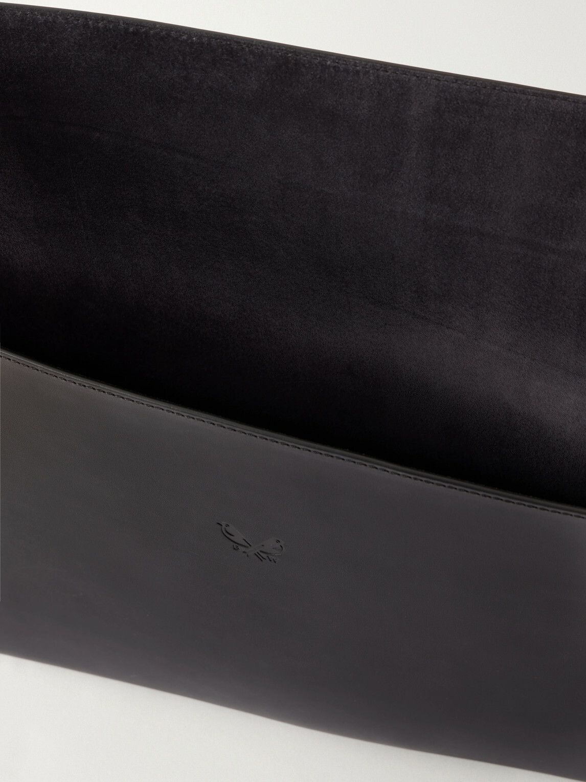 Bennett Winch - Small Folio Leather Pouch - Black
