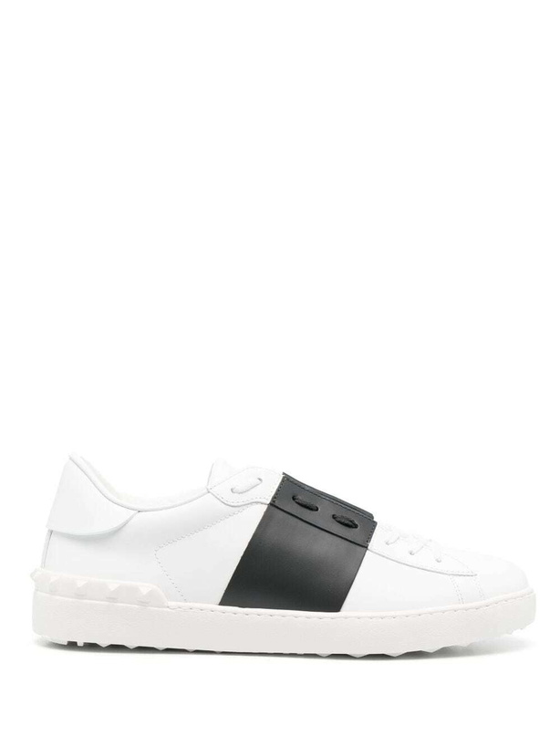 Photo: VALENTINO GARAVANI - Leather Sneakers