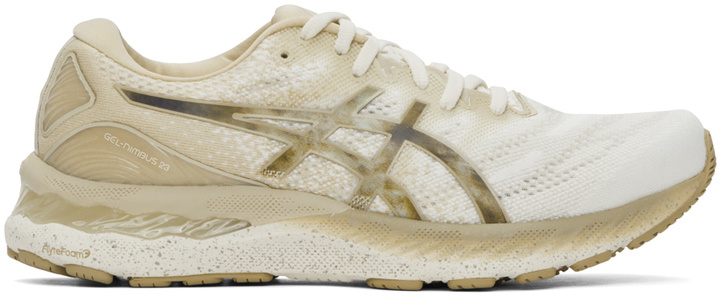 Photo: Asics White & Beige Gel-Nimbus 23 Earth Day Sneakers