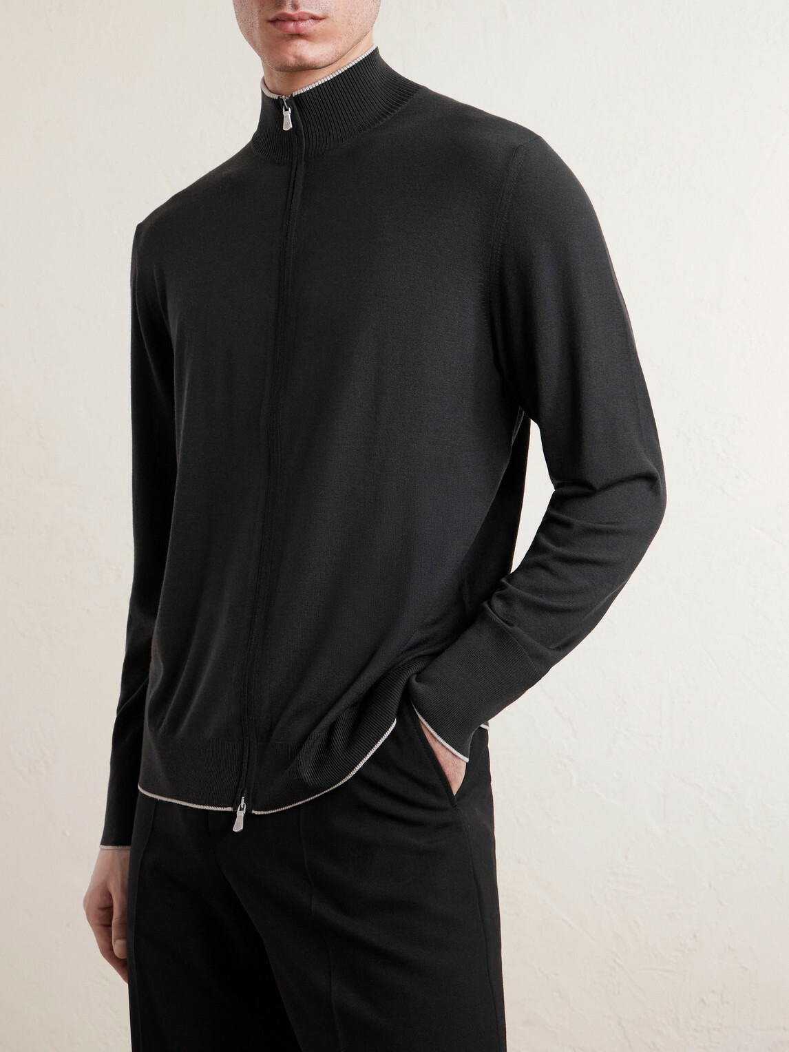 Eleventy - Wool Zip-Up Cardigan - Black