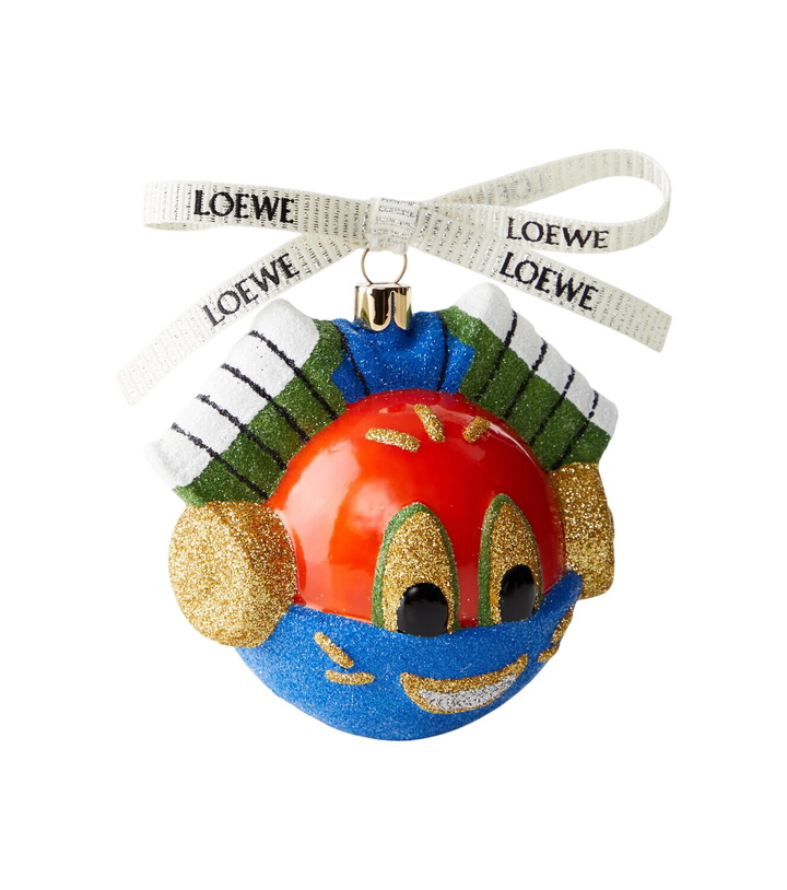 Photo: Loewe x Louis Wain Knight Cat glitter glass ornament