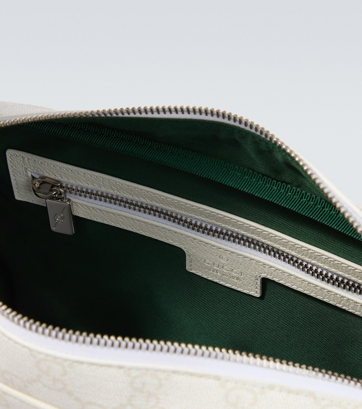 Gucci GG Canvas Medium crossbody bag