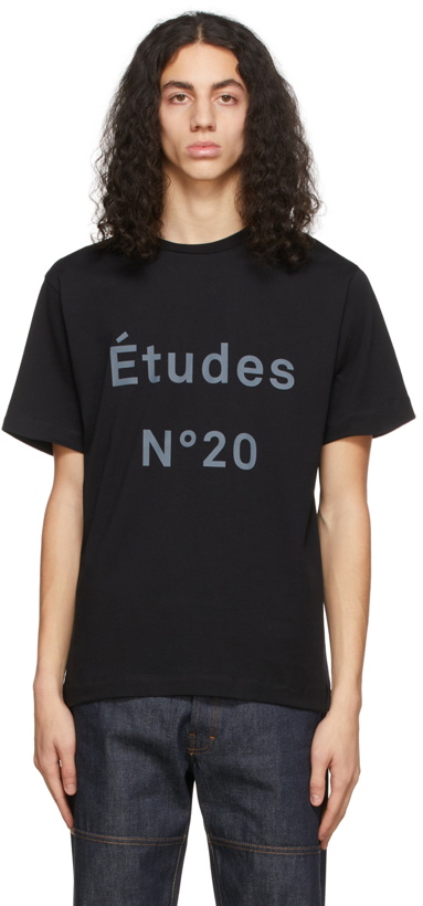 Photo: Études Black Wonder N20 T-Shirt