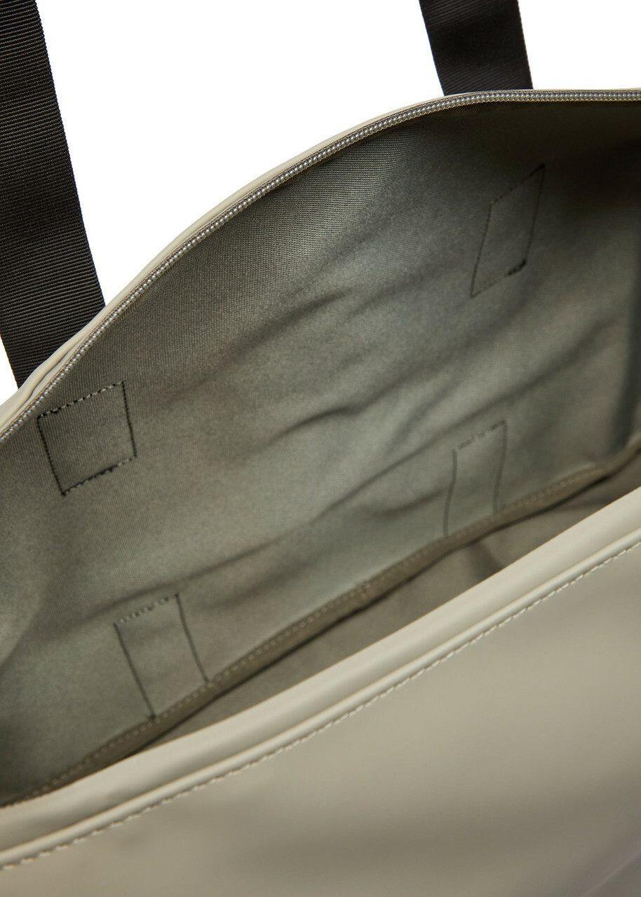 Rains Hilo Weekend Rubberised Holdall - Sage - One Size