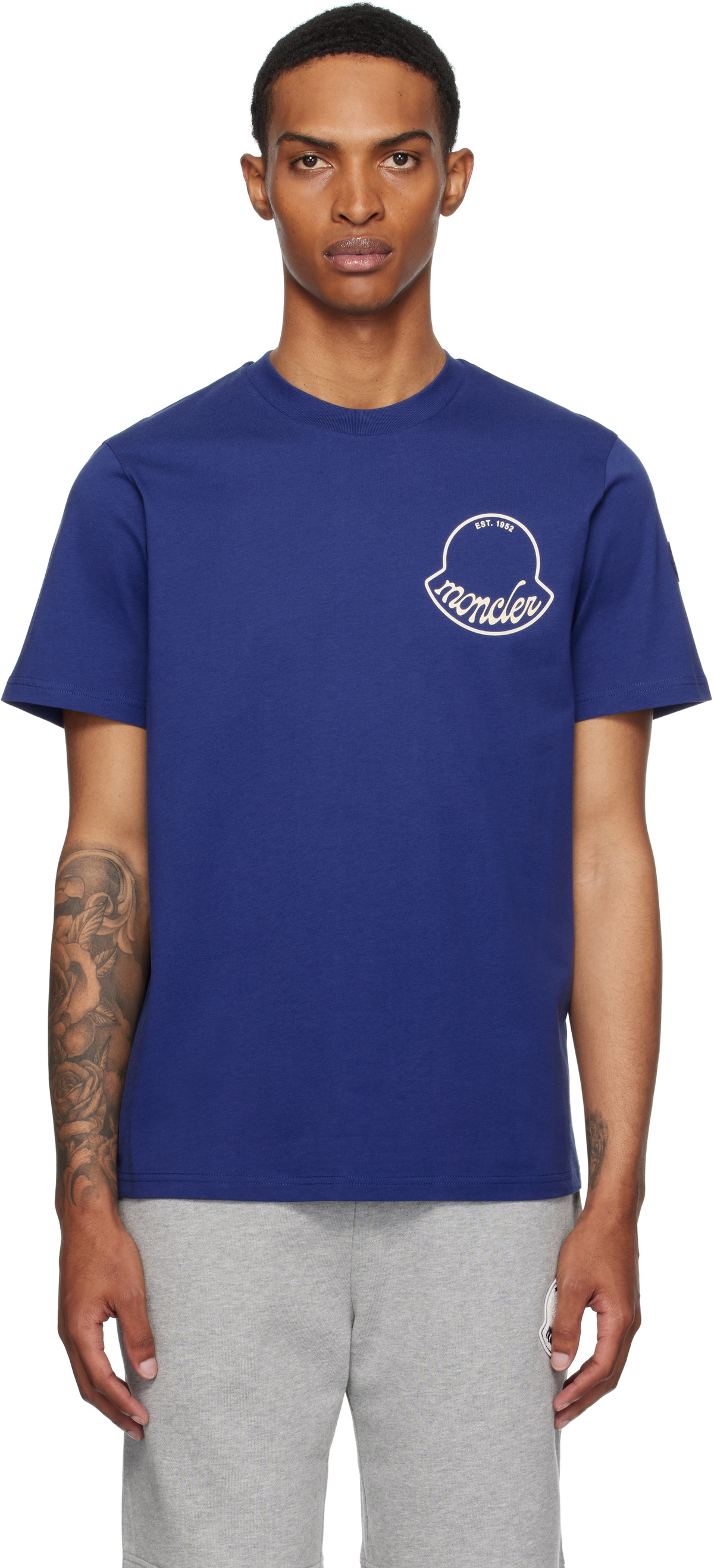 【関税込み】Moncler ネイビー Archivio Creativo Tシャツ Moncler Navy Archivio Creativo T-shirt Moncler