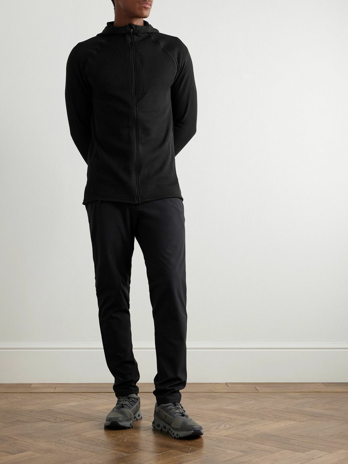 Houdini - Pace Flow Houdi Recycled Polartec® Power Dry® Mesh Hooded Jacket - Black