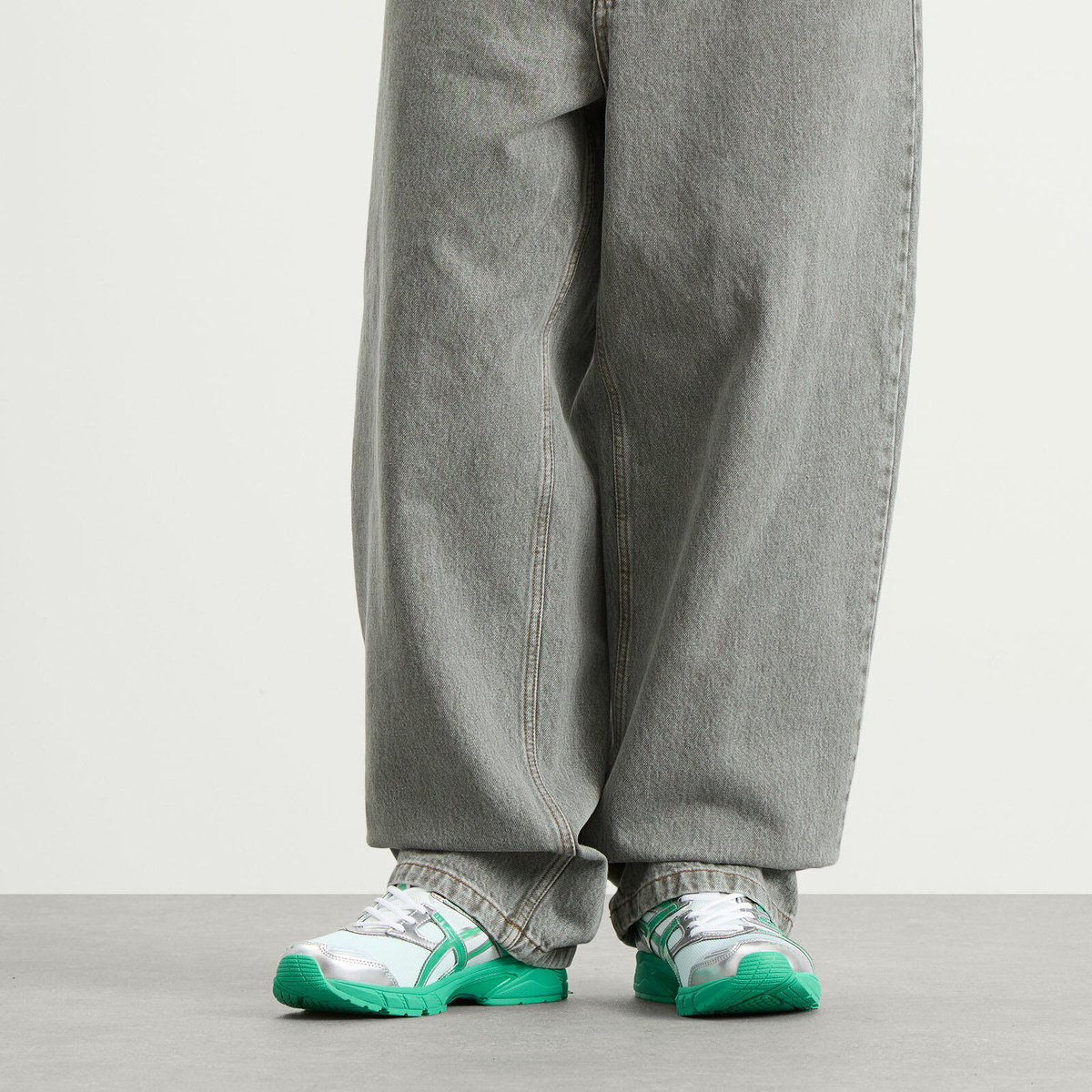 Asics x Hidden NY Gel-DS Trainer 14 Sneaker in White/Green