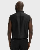 SLEEVELESSJACKET