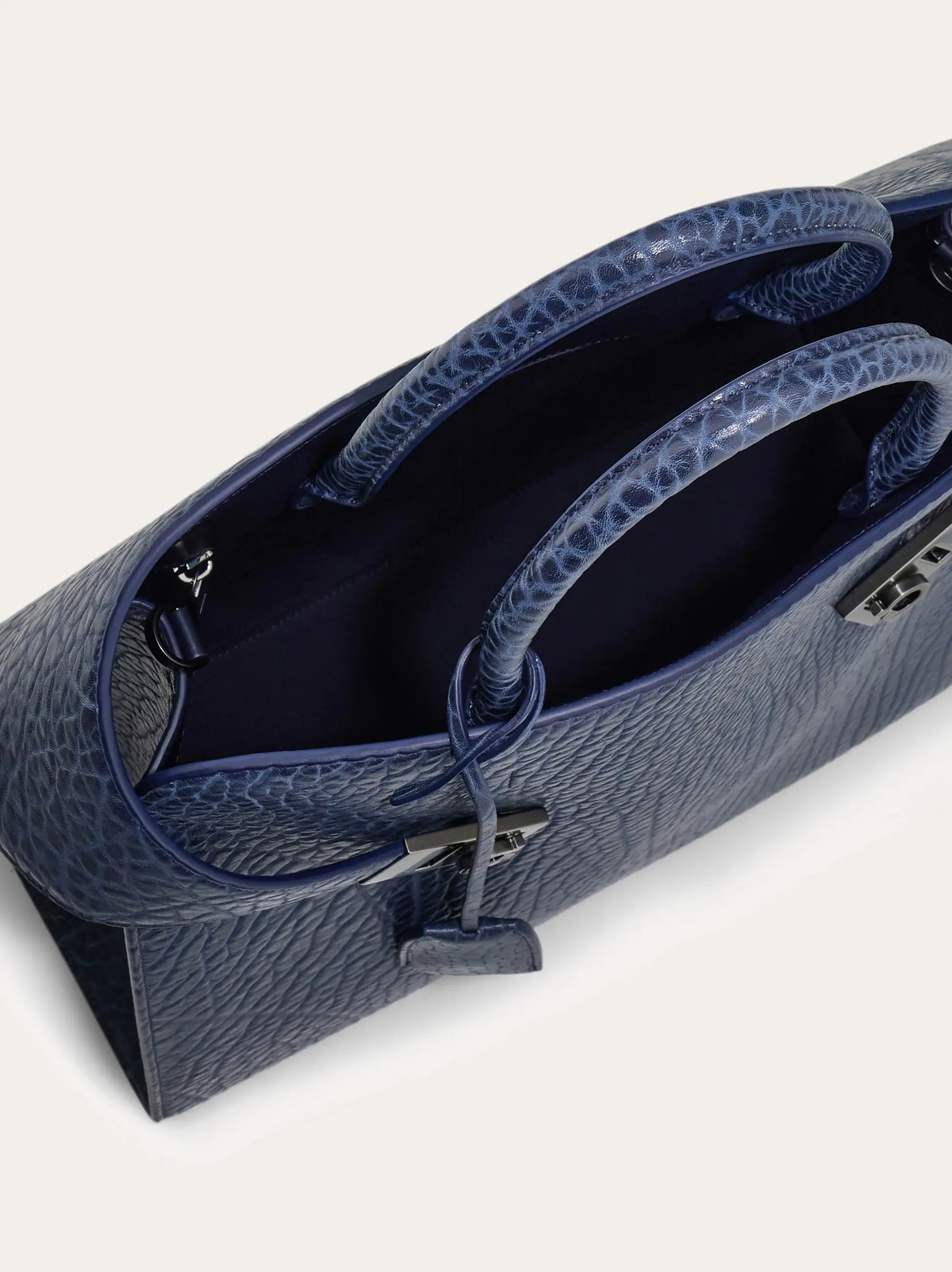 Ferragamo Mens Hug tote bag in Blue