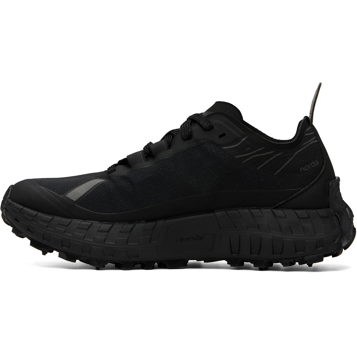 Norda Black 001A Sneakers