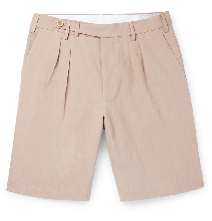 Photo: Brunello Cucinelli - Pleated Linen Shorts - Neutrals
