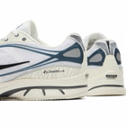 Saucony Men's Kinvara 1 Sneaker in White/Off White