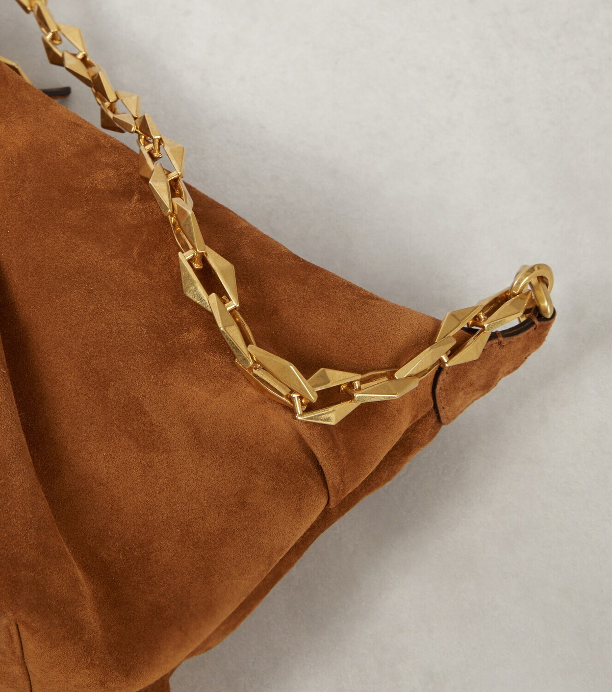 新品未使用chiiiibag Suède Chain Shoulder 新品未使用chiiiibag Suède Chain Shoulderの通販 by マイマイ's shop